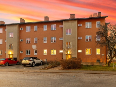 Lägenhet till salu på Dukvägen 59 i Bromma - Mäklarhuset