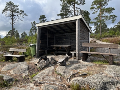 Tomt till salu på Krokviksvägen 69 i Alnö - Mäklarhuset