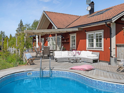 Villa till salu på Charlottenberg 425 i Sigtuna - Mäklarhuset