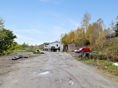 Villa till salu på Nora 305 i Kovland - Mäklarhuset