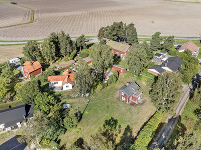 Villa till salu på Odensala Herresta 206 i Märsta - Mäklarhuset