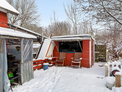 Villa till salu på Tumlebergsvägen 21 i Vara - Mäklarhuset