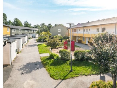 Hyr ett 1-rums lägenhet på 37 m² i Värnamo