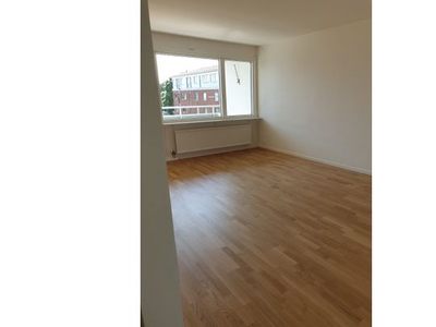 Hyr ett 2-rums lägenhet på 61 m² i Växjö