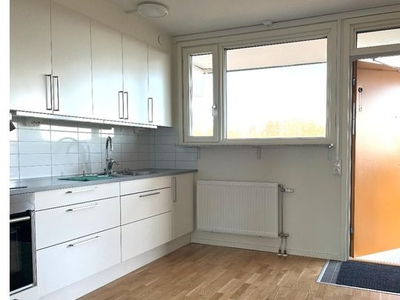 Hyr ett 1-rums lägenhet på 42 m² i Närlunda