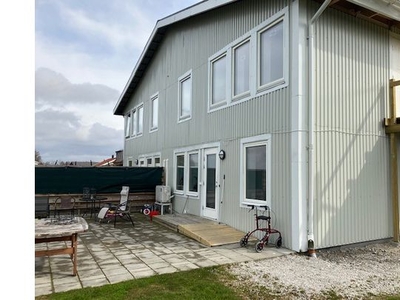 Hyr ett 2-rums lägenhet på 50 m² i Marieholm