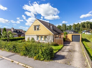 Villa till salu på Jaktstigen 10 i Frövi - Mäklarhuset