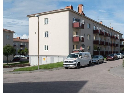 Hyr ett 1-rums lägenhet på 56 m² i Eskilstuna