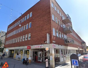 Drottninggatan 32