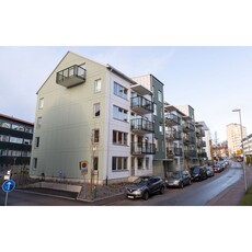 Hyr ett 2-rums lägenhet på 41 m² i Västerås