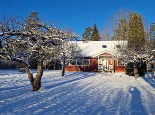 Skogsvägen 36 Öringe 6 rok, 157 kvm, Tyresö