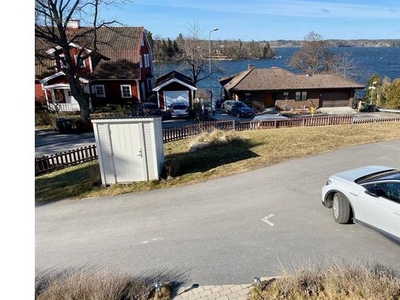 Hyr ett 1-rums hus på 45 m² i Stockholm