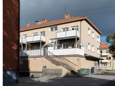 Hyr ett 1-rums lägenhet på 48 m² i Eskilstuna