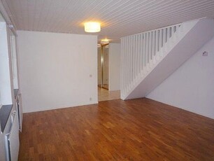 HOUSE FOR RENT IN STOCKSUND