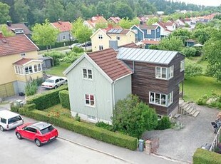 Enskede-Årsta, 6 rooms (158 m²)