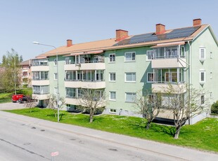 Skolgatan 15B Centralt 3 rok, 76 kvm, VINGÅKER