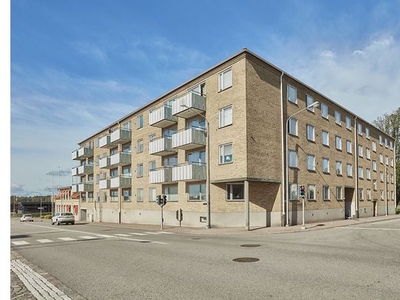 Hyr ett 2-rums lägenhet på 56 m² i Nässjö