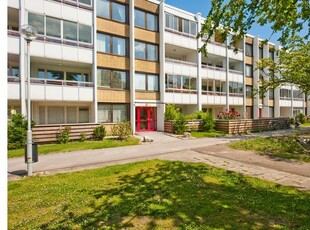 Hyr ett 2-rums lägenhet på 62 m² i Rådhusrätten, Norra Fäladen