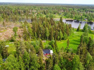 Fritidshus till salu på Strömstorp 140 i Frövi - Mäklarhuset