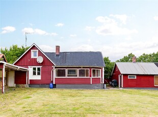 Villa till salu på Eriksgatan 3 i Ekeby - Mäklarhuset