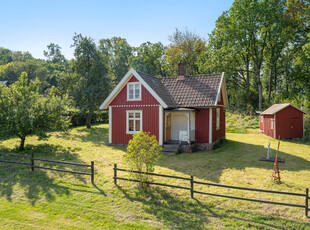 Villa till salu på Begonievägen 2 i Falkenberg - Mäklarhuset