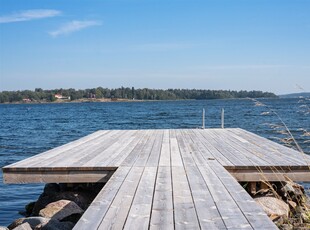 Fritidshus till salu på i Gräddö - Mäklarhuset