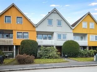 Villa till salu på Mossgårdsvägen 33 i Vetlanda - Mäklarhuset