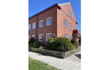 Hyr ett 2-rums lägenhet på 72 m² i Landskrona