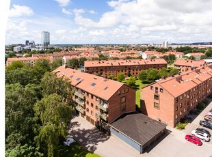 Hyr ett 3-rums lägenhet på 82 m² i Halmstad