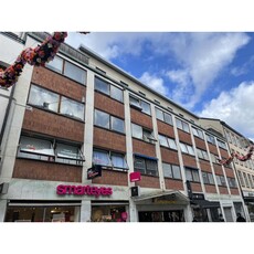 Hyr ett 2-rums lägenhet på 80 m² i Eskilstuna