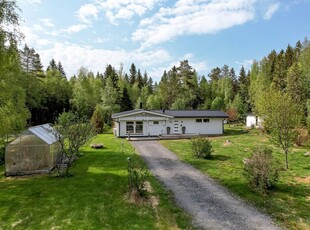 Mathällanvägen 76 Sörmjöle 4 rok, 78 kvm, UMEÅ