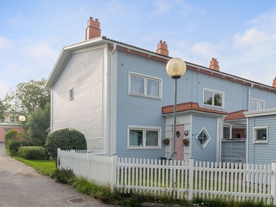 Bostadsrättsradhus - STRÄNGNÄS Södermanland