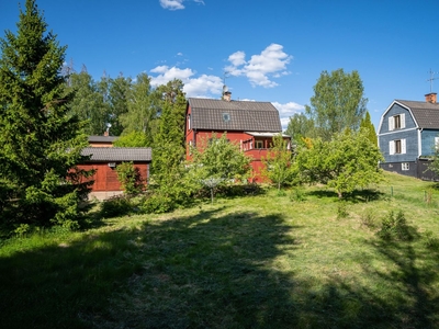 Friliggande villa - Hälleforsnäs Södermanland