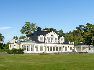 Friliggande villa - Täby Stockholm