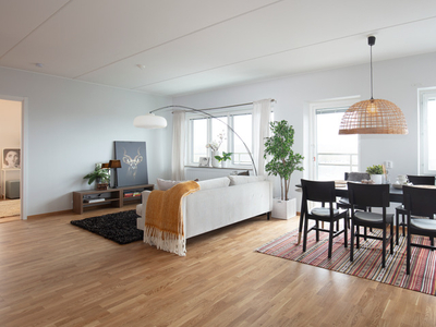 Apartment - Varberga torg Örebro