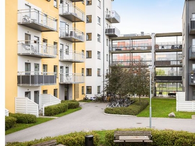 Hyr ett 2-rums lägenhet på 62 m² i Linköping