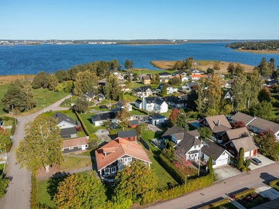 Friliggande villa - Hammarö Värmland