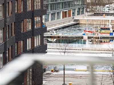 Lägenhet till salu på Kungsbro Strand 21, 3 tr i Stockholm - Mäklarhuset