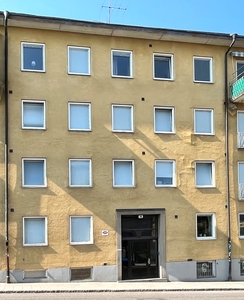 Nedre Torekällgatan 8