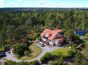 Björnstigen, Saltsjö-Boo