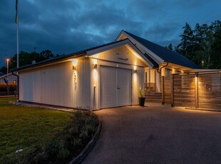 Villa till salu på Prästgårdsvägen 17 i Oskarshamn - Mäklarhuset