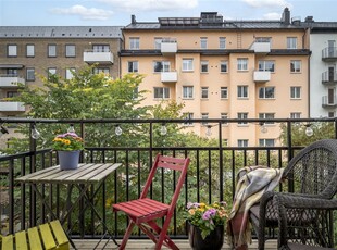 Lägenhet till salu på Hjärnegatan 6, 2tr i Stockholm - Mäklarhuset