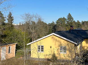 House - Vinkelvägen Täby