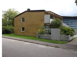 Hyr ett 1-rums lägenhet på 77 m² i Vellinge