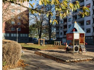 Hyr ett 1-rums lägenhet på 31 m² i Hisings Backa