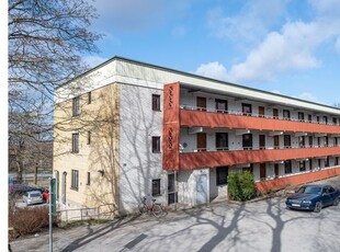 Hyr ett 1-rums lägenhet på 43 m² i Karlskoga