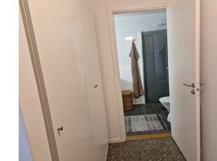 Hyr ett 2-rums lägenhet på 56 m² i Stockholm