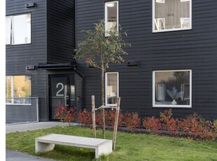 Hyr ett 3-rums lägenhet på 49 m² i Uttran