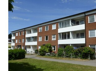 Hyr ett 3-rums lägenhet på 76 m² i Skövde