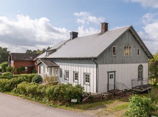 Villa till salu på Kapellvägen 8 i Skärblacka - Mäklarhuset